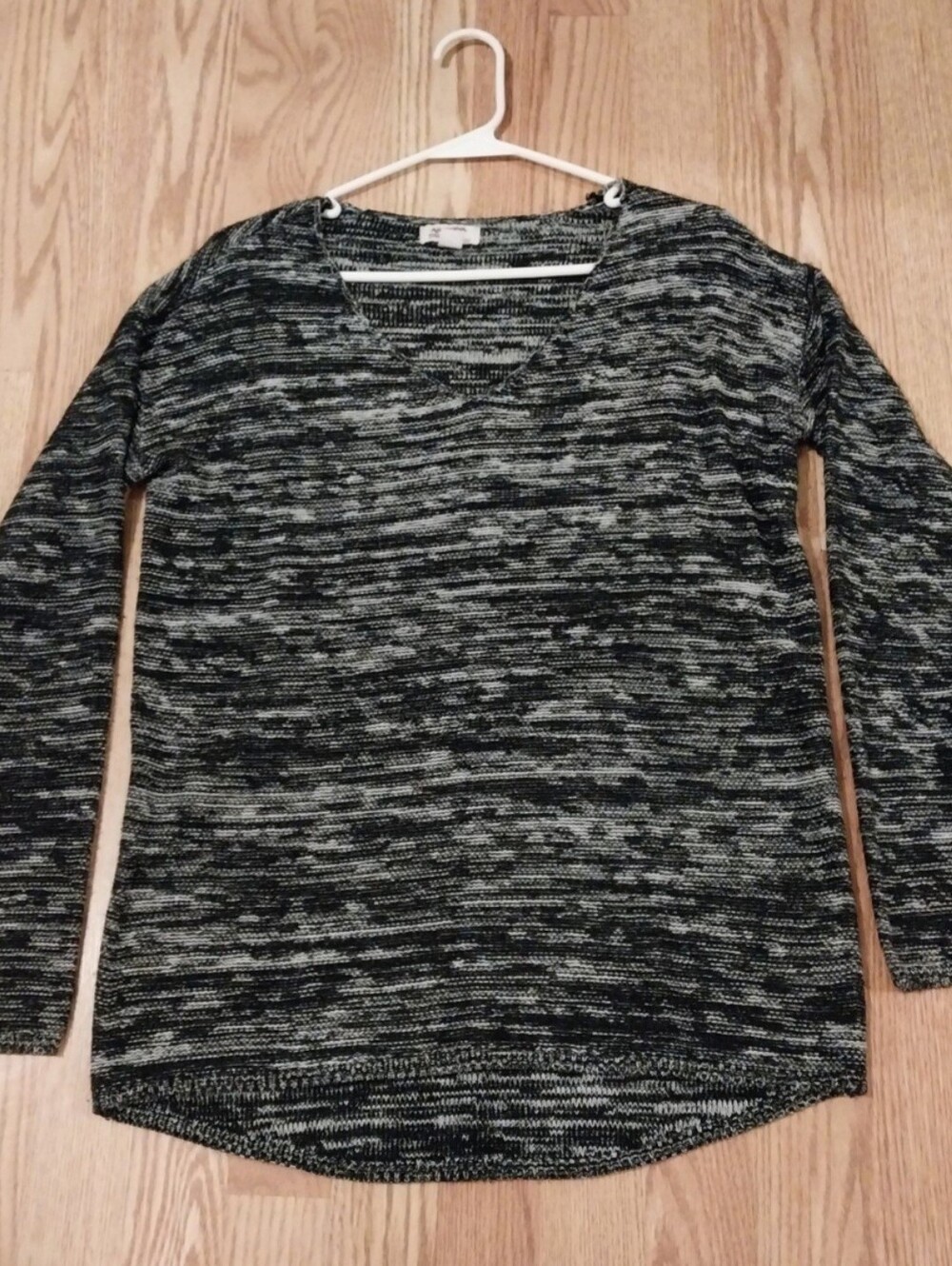 Arizona Jeans black and white knit sweater